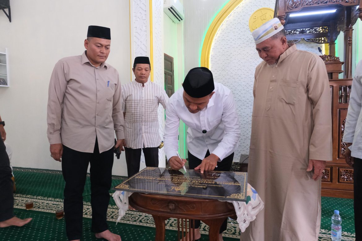 Wali Kota Tanjungbalai Resmikan Peningkatan Status Musholla Menjadi Masjid