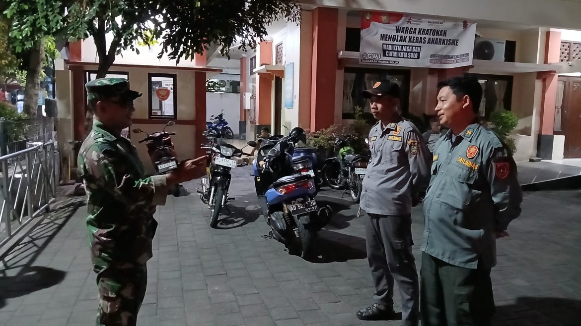 Jaga Kamtibmas, Piket Koramil 03/Serengan Bersama Linmas Patroli Wilayah
