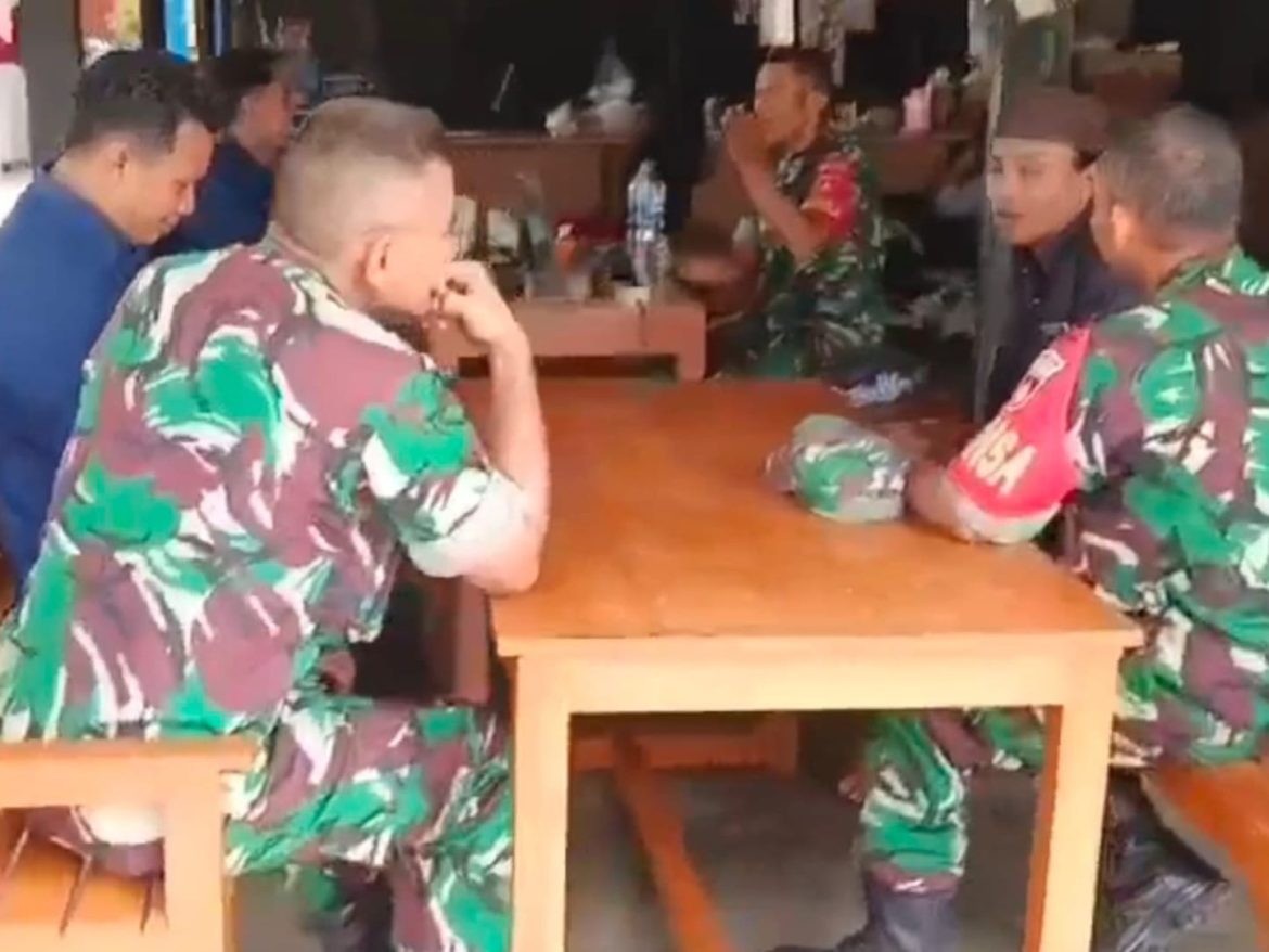 Babinsa Aktif Jalin Komsos dengan Ustadz Pondok Pesantren, Perkuat Sinergi