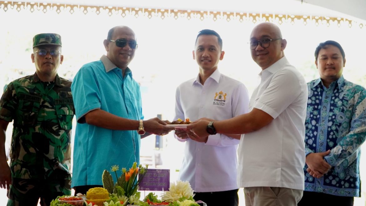 Bupati Syah Afandin Dorong Kebangkitan UMKM pada HUT ke-57 Kadin Langkat