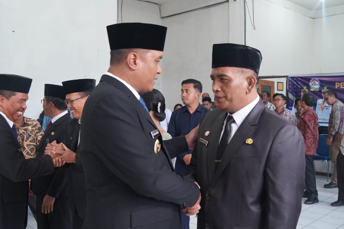 Bupati Toba Sampaikan Terima Kasih Atas Dedikasi Augus Sitorus Sebagai Sekda Toba