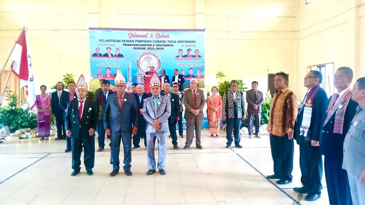 Pelantikan Toga Aritonang Siantar: Simbol Persaudaraan Abadi yang Menggetarkan Hati