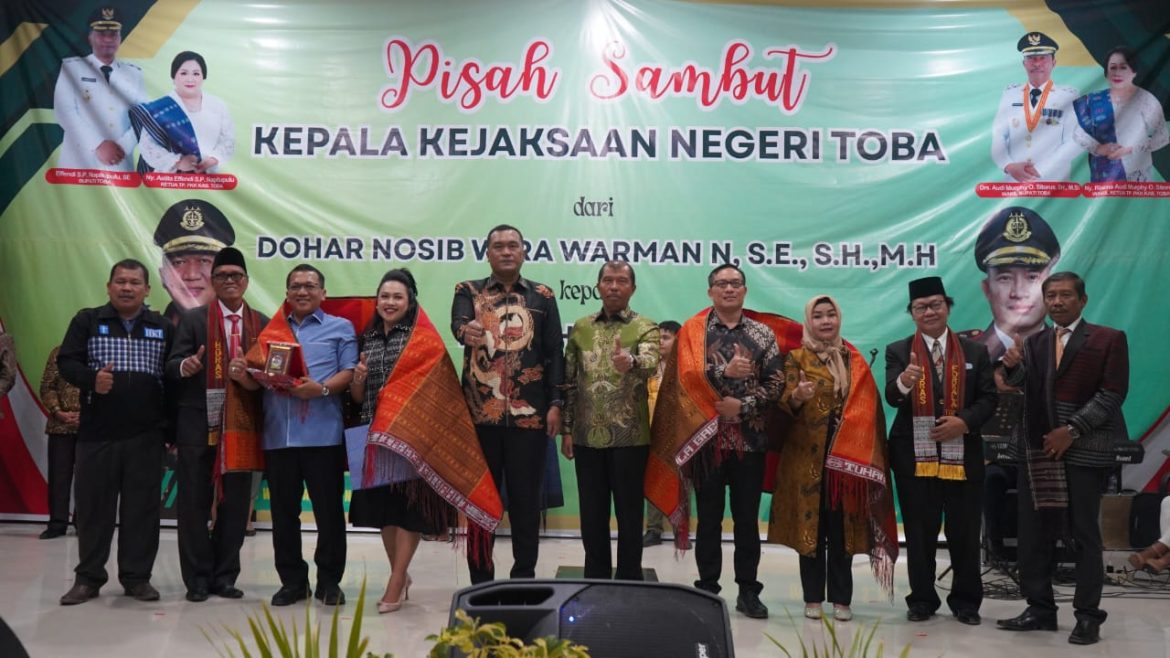 Pisah Sambut Kepala Kejaksaan Negeri Toba