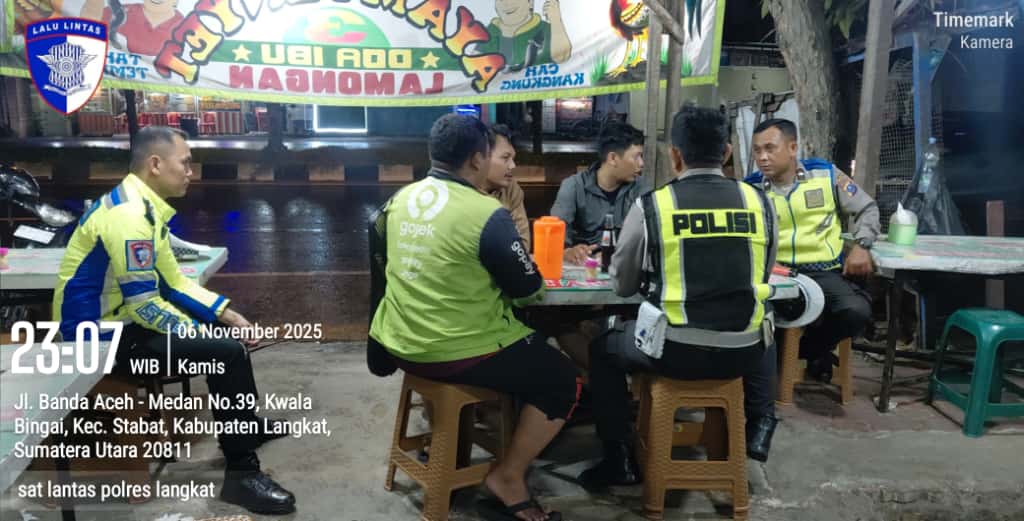 Polantas Menyapa, Edukasi Tertib Berlalu Lintas untuk Ojol dan Pengguna Jalan di Stabat