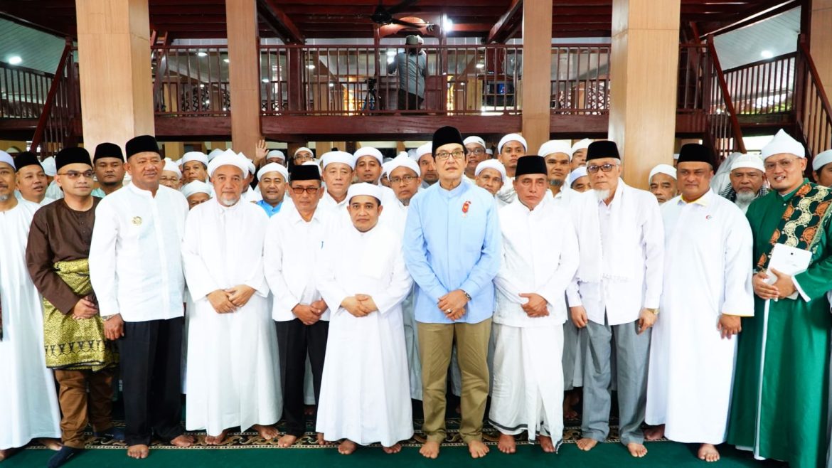 Bupati Syah Afandin Hadiri Haul Ke-102 Tuan Guru Besilam, Ajak Teladani Nilai Perjuangan Ulama
