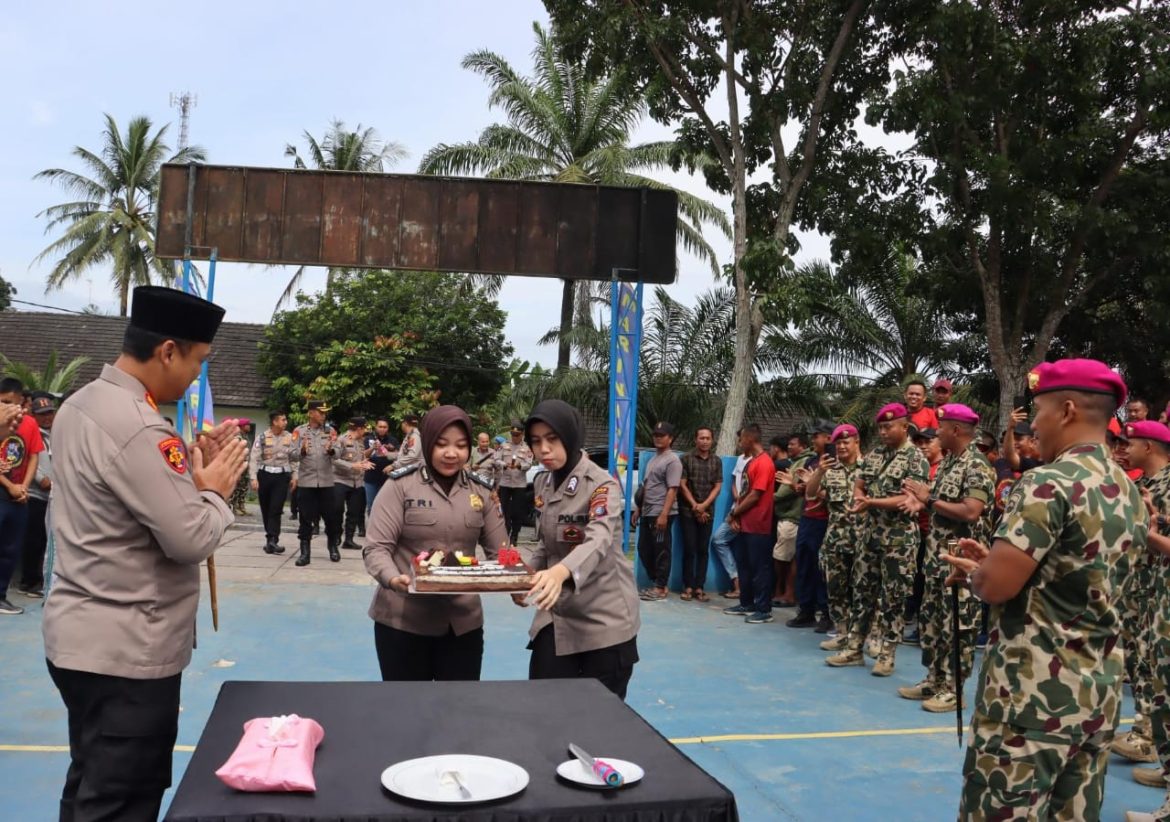 Polres Langkat Berikan Surprise Dalam Peringatan HUT Korps Marinir ke-80