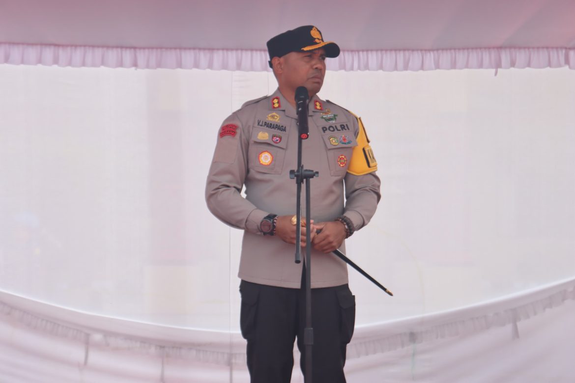 Kapolres Toba Pimpin Apel Pagi dan Berikan Arahan Kepada Anggota