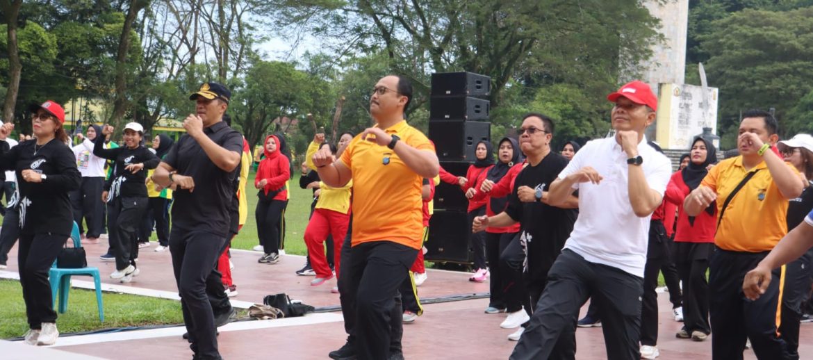 Kapolres langkat Hadiri Peringatan HKN Ke-61 Thn Di Alun-alun T. Amir Hamzah.