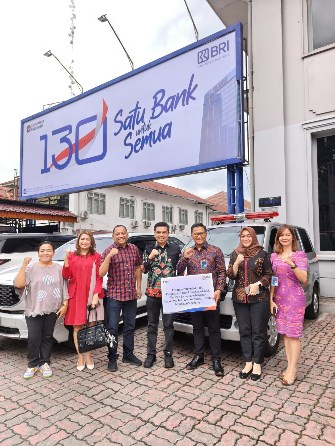 BRI Pematang Siantar Dukung Kemanusiaan, Salurkan Ambulans Suzuki APV ke Yayasan Bagak