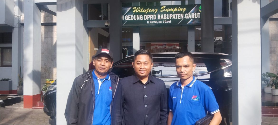 Paripurna APBD Garut Sepi, Disiplin Dewan Dipertanyakan