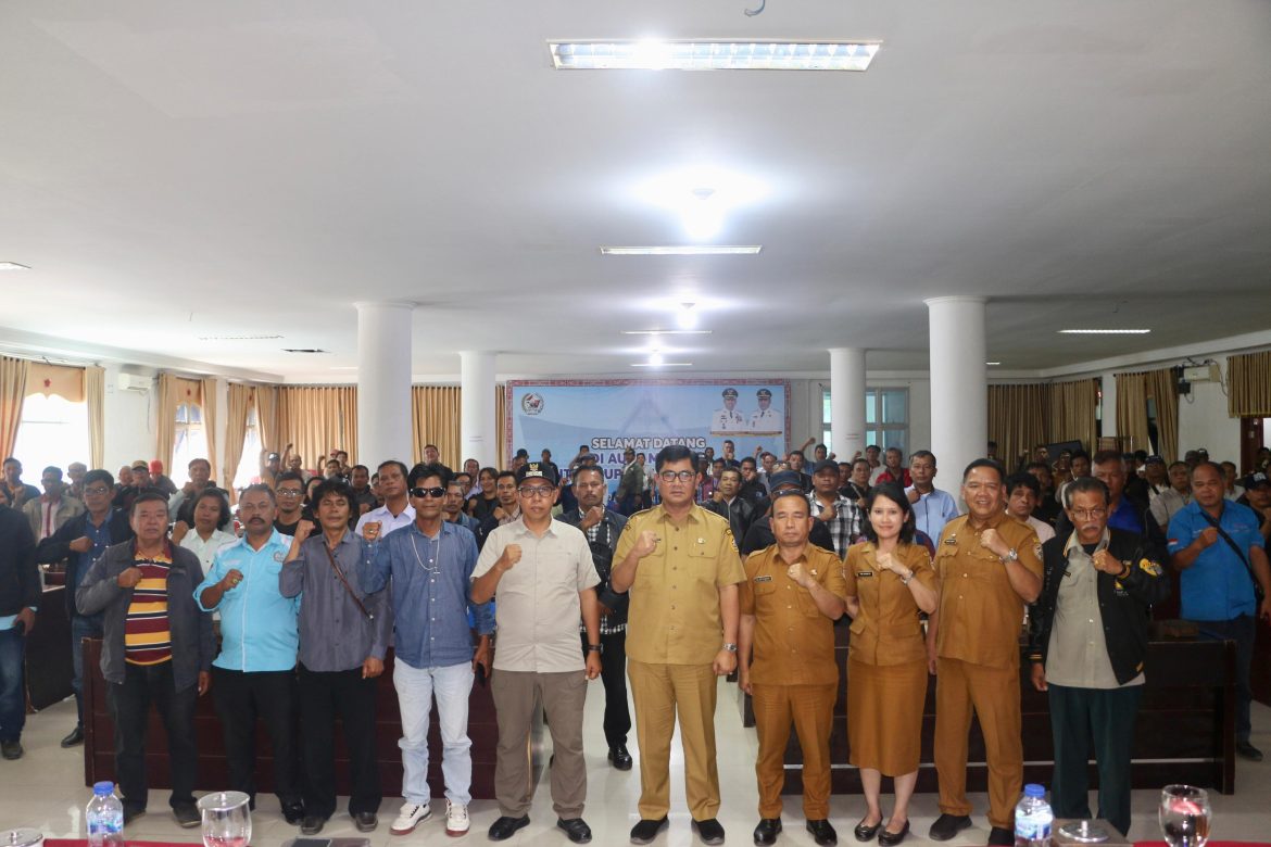 ‎Pemkab Tapanuli Utara Gelar Temu Pers, Perkuat Transparansi dan Kemitraan dengan Media