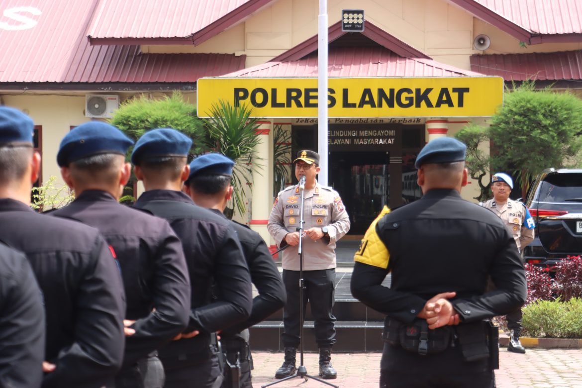 Apel Pengembalian Pasukan Brimob Polri Pasca Penanggulangan Banjir di Langkat