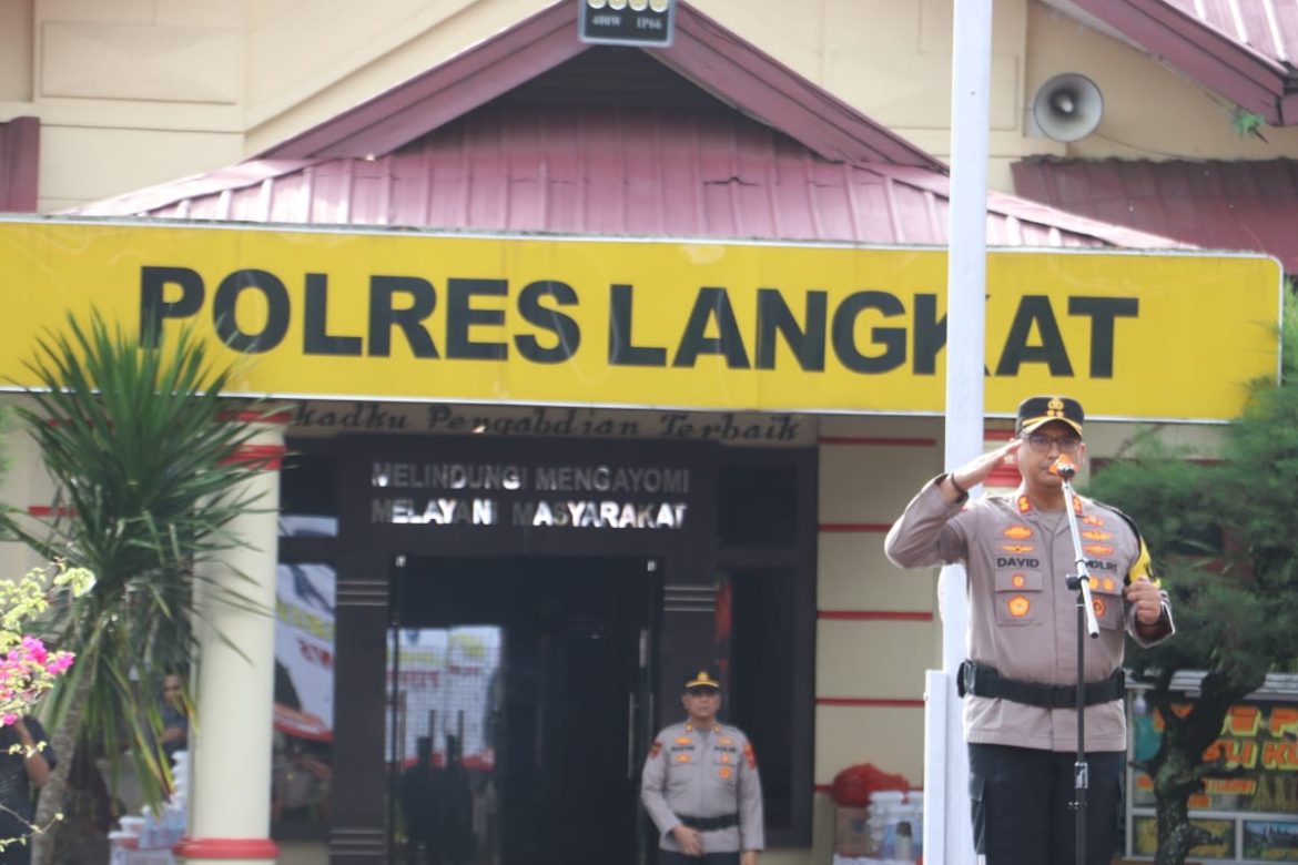 Polres Langkat Gelar Upacara Kenaikan Pangkat Perwira, Bintara dan PNS TMT 1 Januari 2026.