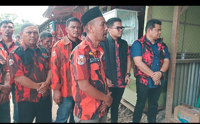 MPC Pemuda Pancasila Langkat Salurkan Sembako ke 9 Ranting di Besitang.