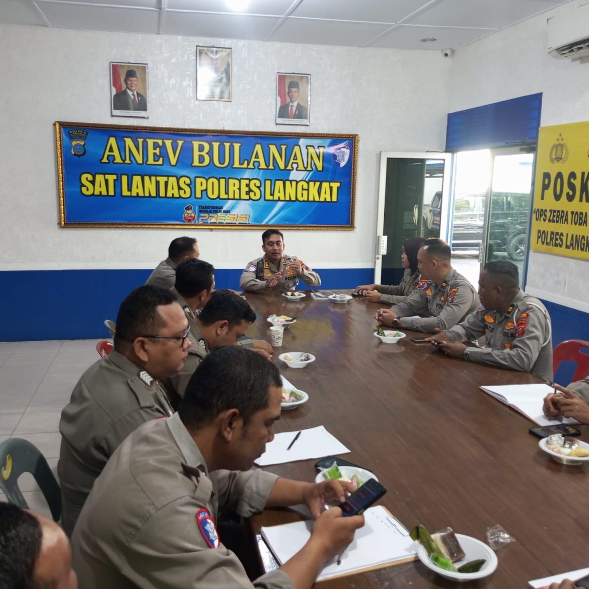 Meningkatkan Kinerja Melalui Evaluasi Berkala, Sat Lantas Polres Langkat Gelar Anev Bulanan.