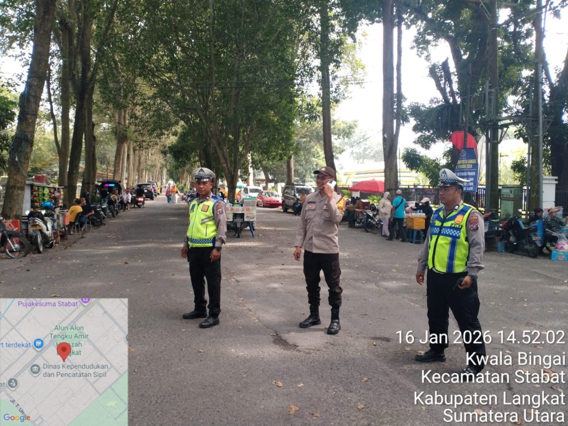 Sat Lantas Polres Langkat Amankan Kegiatan Tausiyah dan Doa Bersama Hari Jadi Kabupaten Langkat ke-276.