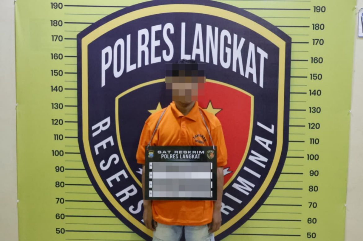 Unit Pidum Sat Reskrim Polres Langkat Amankan Diduga Pelaku Pelemparan Mobil Box di Pantai Gemi.