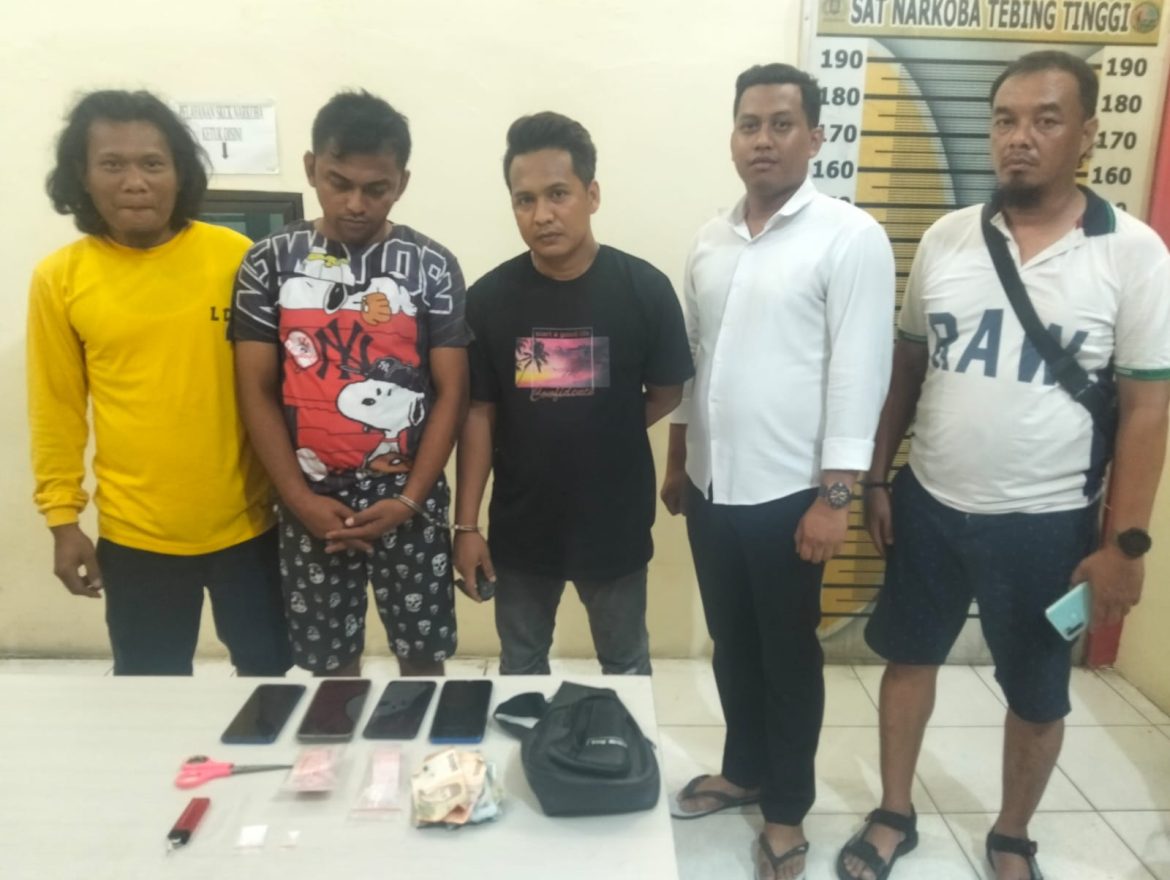 Unit Intel Kodim 0204/DS Amankan Dua Terduga Pengedar Sabu di Tebing Tinggi