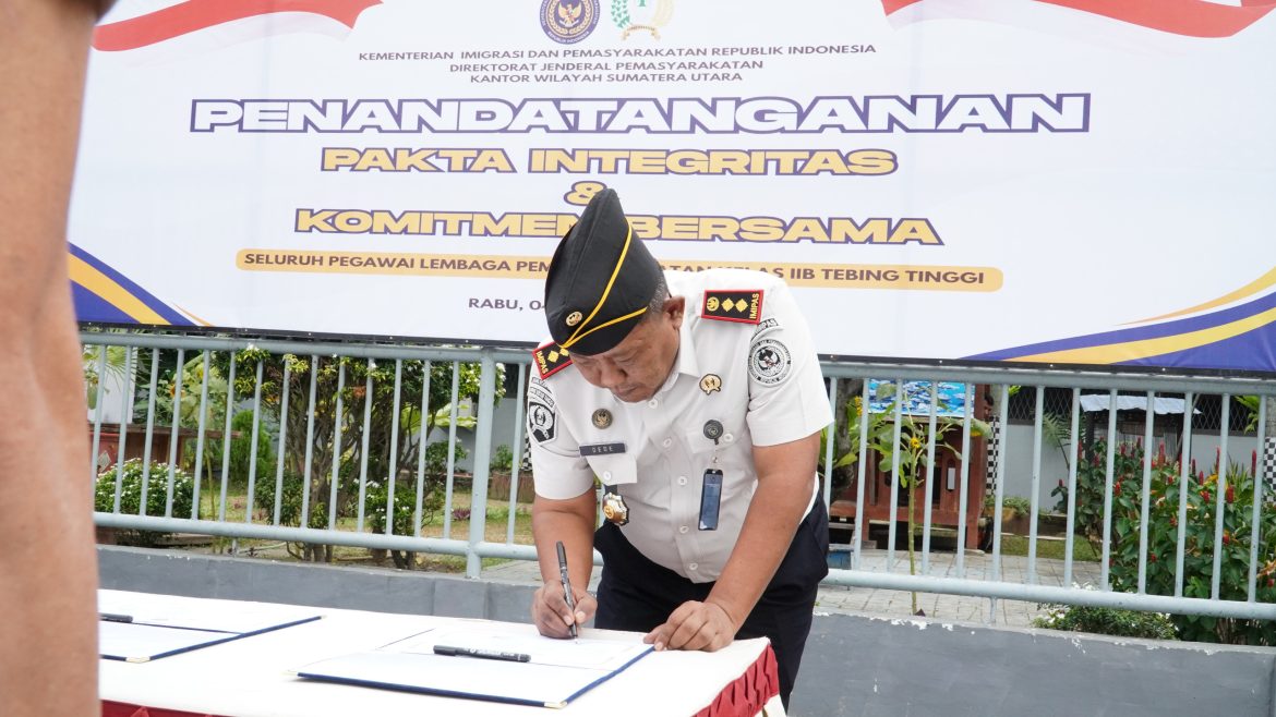 Langkah Nyata Reformasi Birokrasi, Lapas Tebing Tinggi Deklarasikan Komitmen WBK/WBBM 2026.