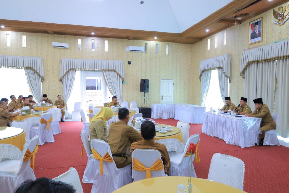 Bupati Pasaman Welly Suhery Tegur Keras Gaya Kerja ASN, Kedisiplinan Dinilai Masih Lemah