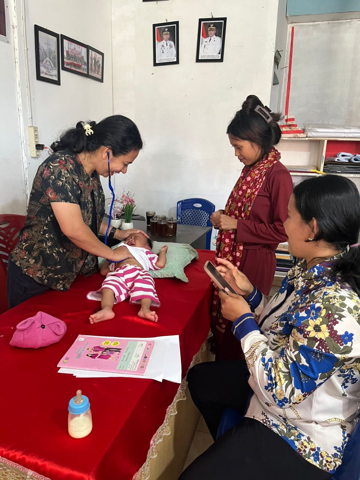 Tekan stunting sejak deni,Puskesmas Pangaribuan jalankan gerakan sentuh balita hingga ke desa.