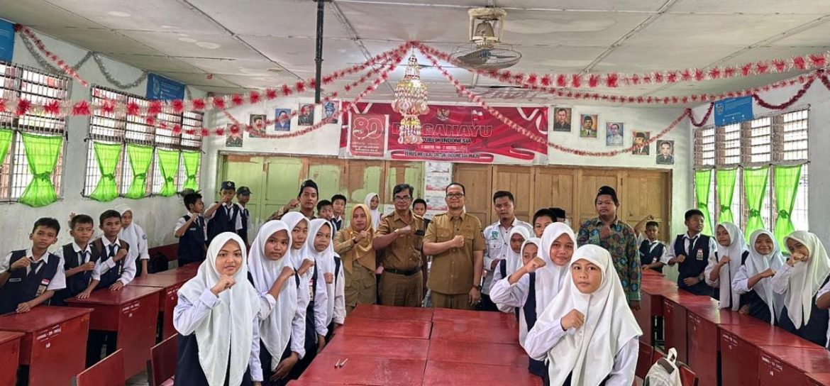 Demi Membentuk Karakter, Wakil Wali Kota Muhammad Fadly Beri Pembekalan Kepemimpinan Bagi Siswa SMPN 5