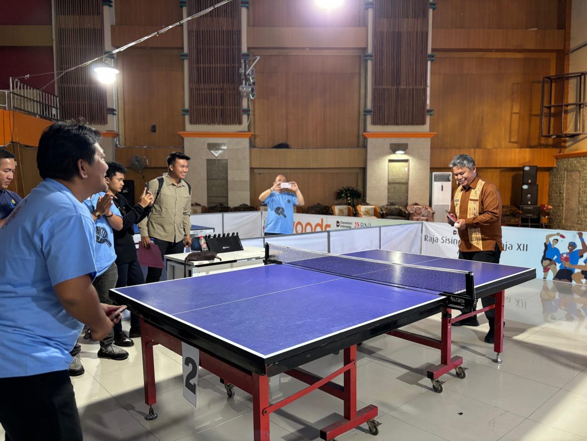 Wabup Taput Buka Turnamen Tenis Meja Rektor IAKN Tarutung Cup, Dorong pembinaan karakter generasi muda