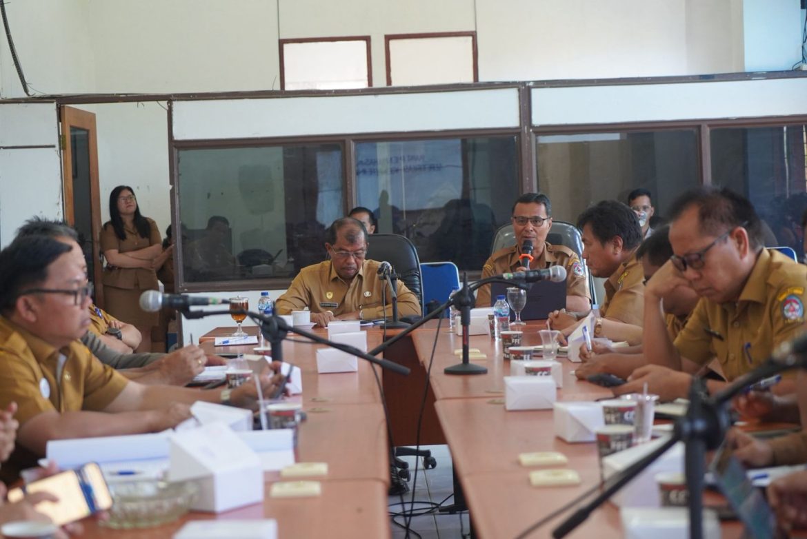 Pemkab Toba Gelar Rapat Pembahasan Sertifikasi Kompetensi PPK untuk Percepatan Pengadaan Barang dan Jasa 2026