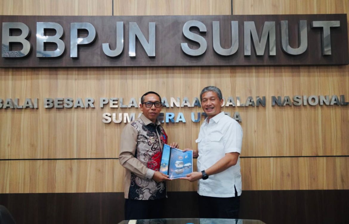 Percepat Penanganan Banjir dan Konektivitas Antar-Kabupaten, Bupati Taput Temui Kepala BBPJN Sumut