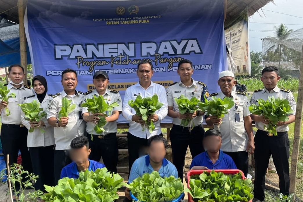Kembangkan Lahan Ketapang Rutan Tanjung Pura Mamfaatkan Area Brandgang Dukung Program Swasembada Pangan Nasional.