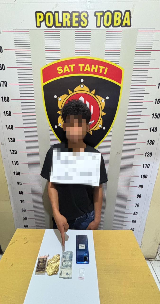 Kurir Narkoba Asal Silaen Diringkus di Pinggir Jalan Jalinsum Balige, 1,35 Gram Sabu Disita Polisi