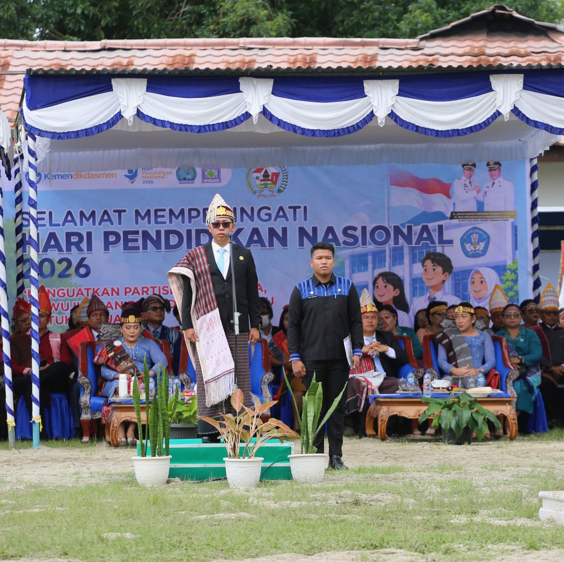 Hardiknas di Siborongborong: Bupati Taput Tegaskan Pendidikan Karakter Prioritas Utama Hadapi Era AI