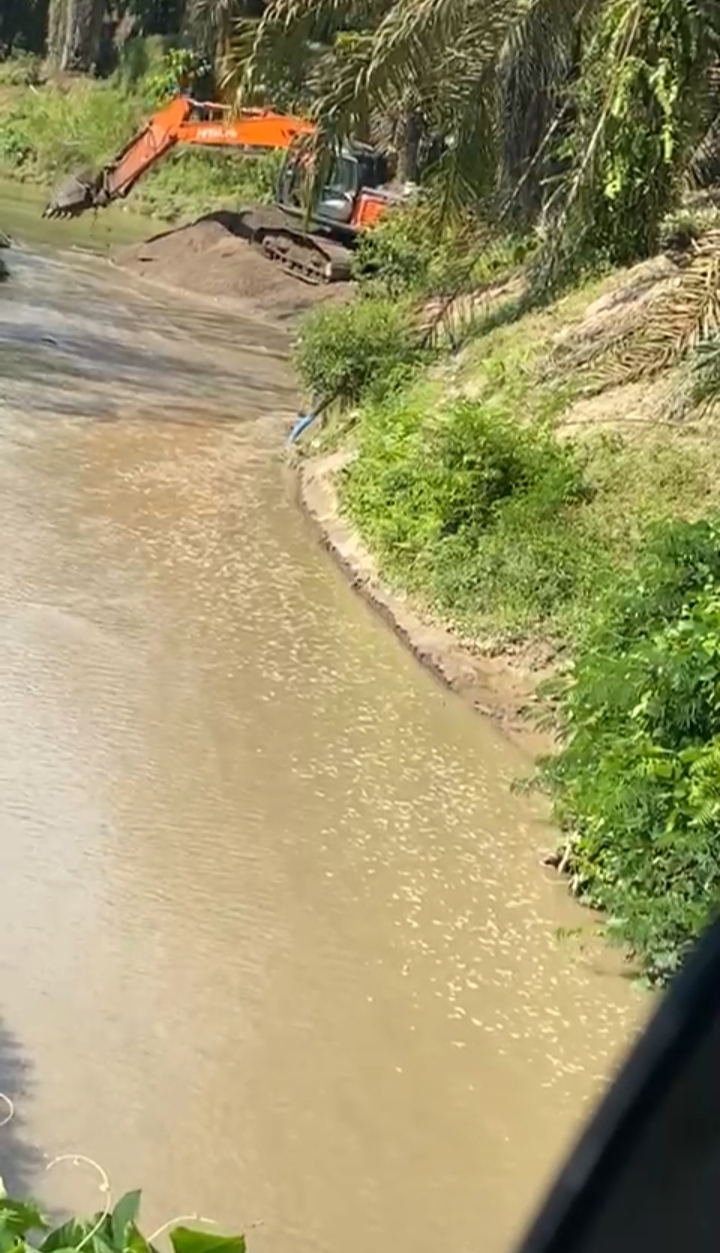 Camat Bangun Purba Janji Periksa Tambang Pasir di Bandar Meriah, Warga Keluhkan Dampak Lingkungan.