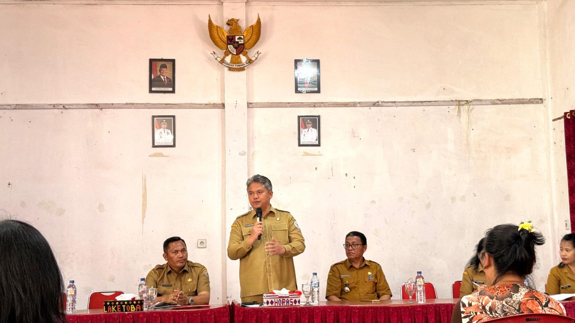 Wabup Taput Hadiri Penyaluran KKS dan PKH 2026