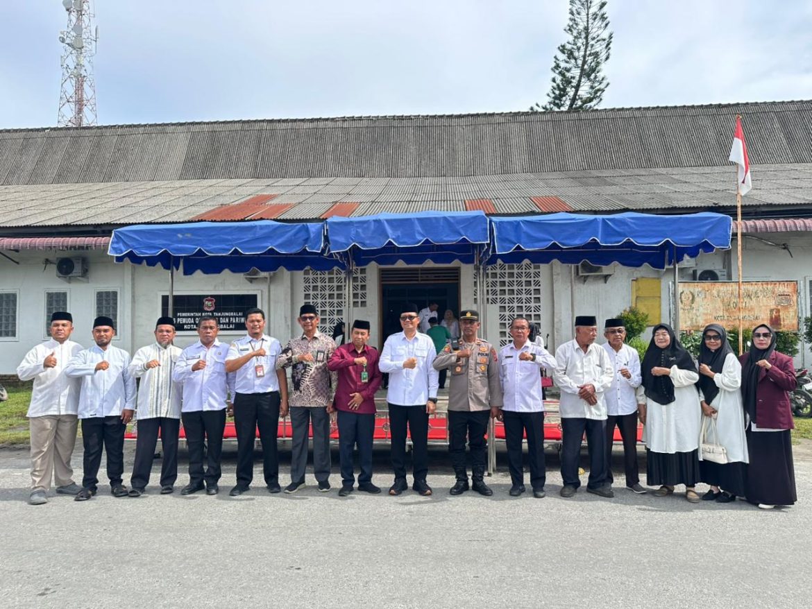 Pawai Keliling, Plh Wali Kota Tanjungbalai Hadir Dalam Rangka Memperingati Hari Lahir YMPI Ke-78