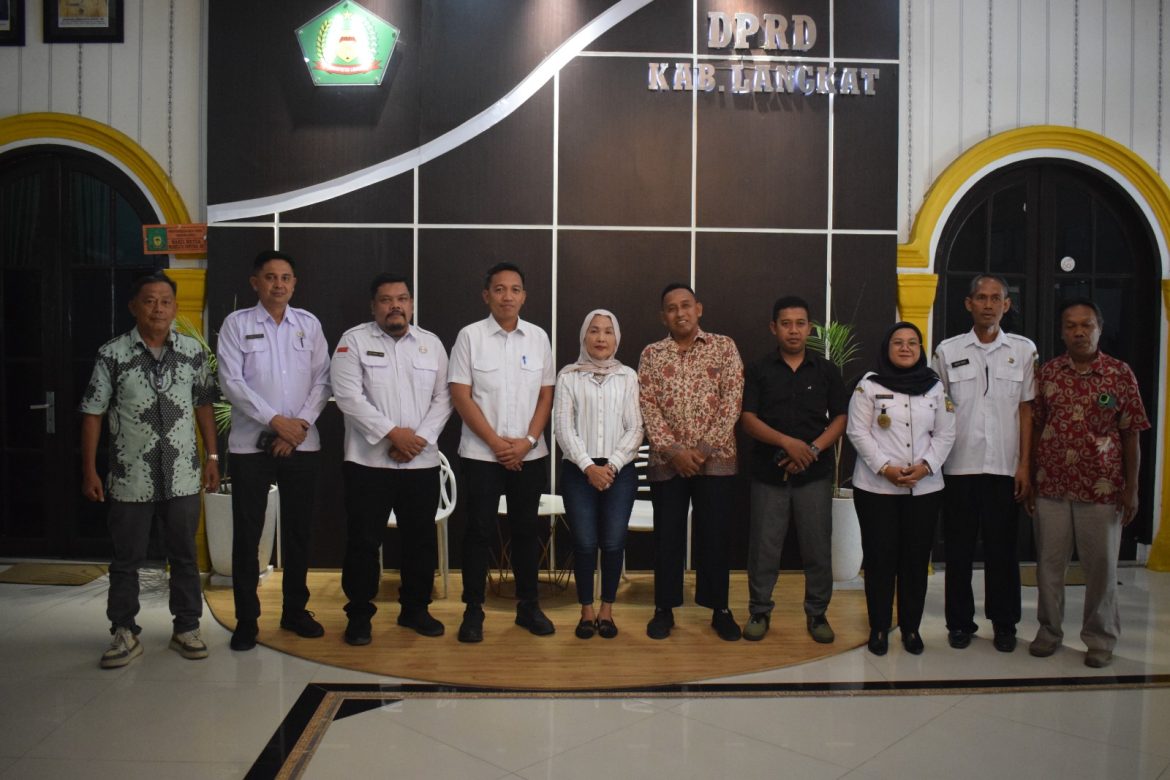 Jalan Ahmad Yani Kwala Begumit Akan Diaspal Tahun Ini.