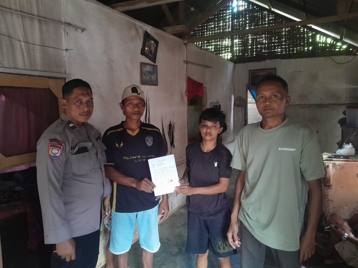 Polri Hadir Sebagai Problem Solver, Bhabinkamtibmas Polsek Kuala Berhasil Mediasi Permasalahan Keluarga Warga di Langkat.