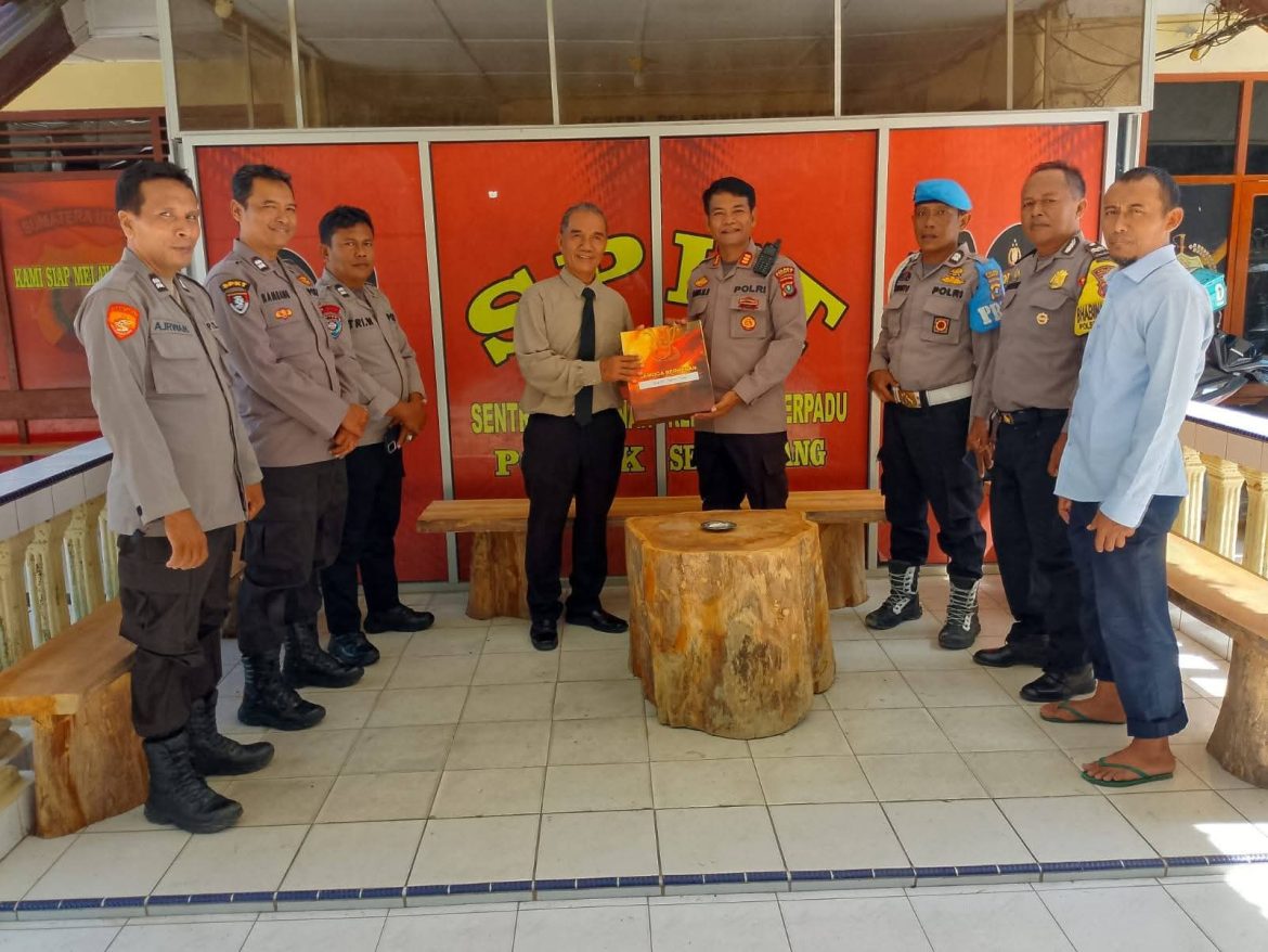 Polsek Secanggang Gelar Pelepasan Purna Tugas Waka Polsek IPTU Darsono.
