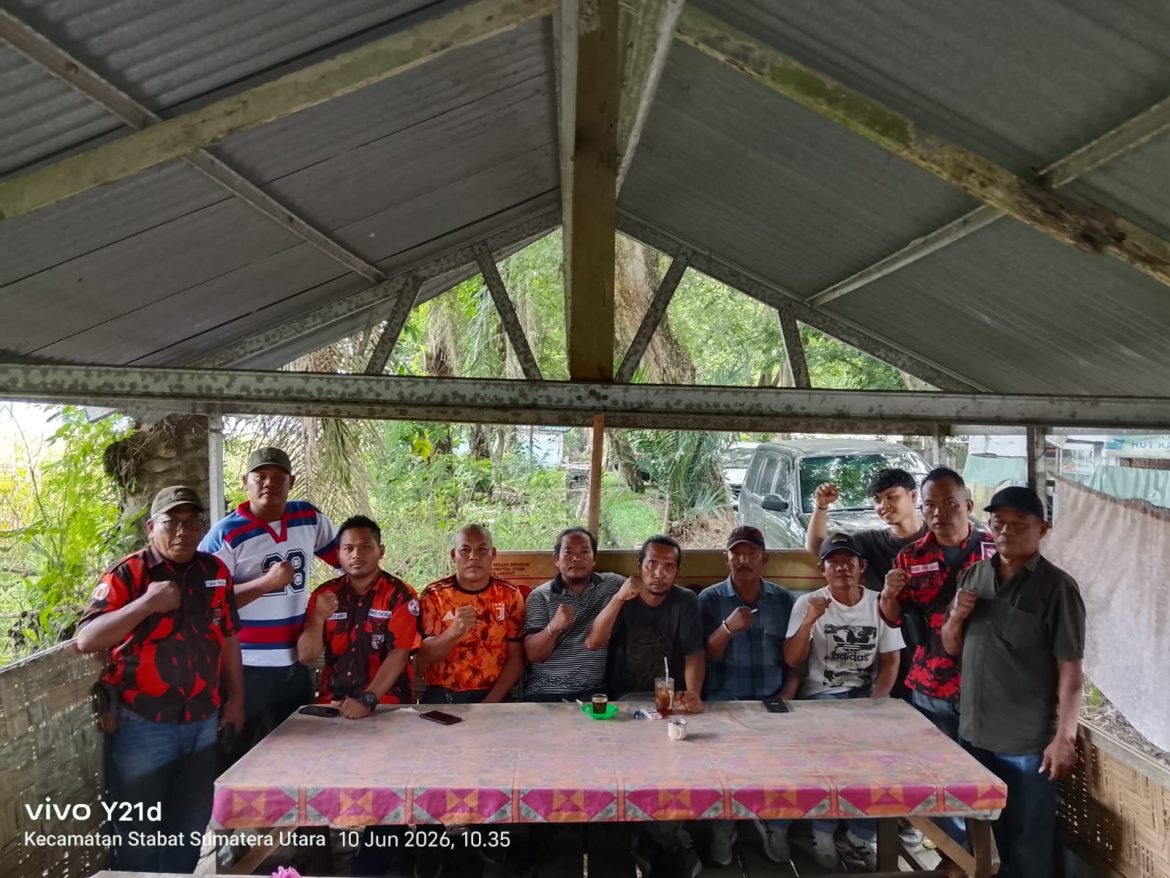 Ketua PAC Pemuda Pancasila Wampu Pimpin 35 Anggota Ikuti Bakti Kesehatan Donor Darah di Polres Langkat.