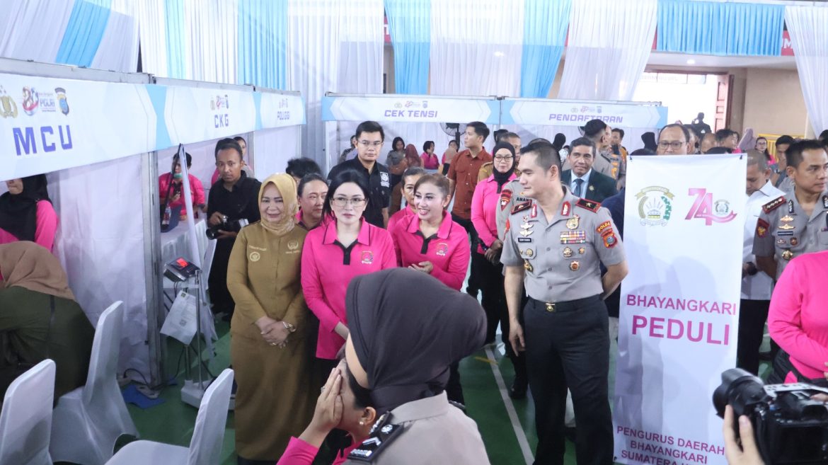 Kapolres Langkat Dukung Sukses Bakti Kesehatan Polda Sumut, Ribuan Masyarakat Antusias Ikuti Pelayanan Gratis.