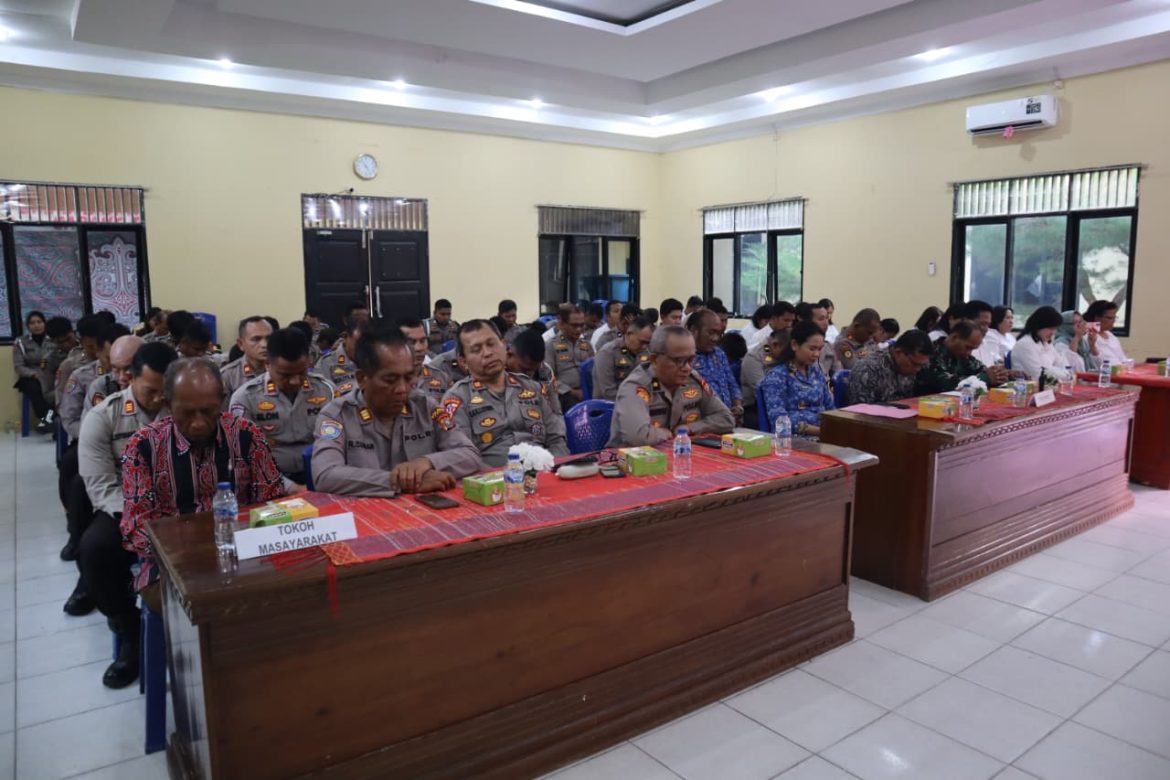 RIBUAN LANGKAH, SATU SEMANGAT! Polres Toba Bersama Forkopimda dan Masyarakat Meriahkan HUT Bhayangkara ke-80 dengan Olahraga Bersama