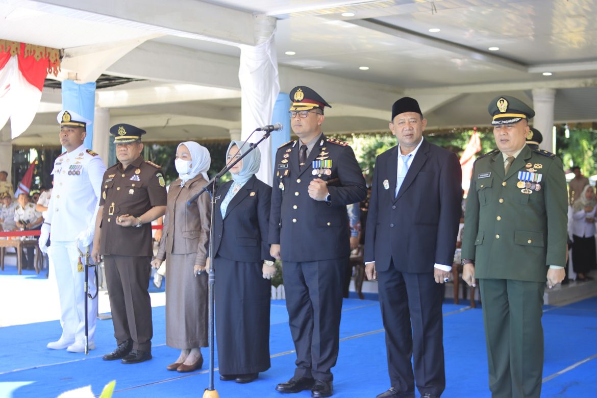 Kapolres Langkat Pimpin Upacara Hari Bhayangkara ke-80, Polri Untuk Masyarakat