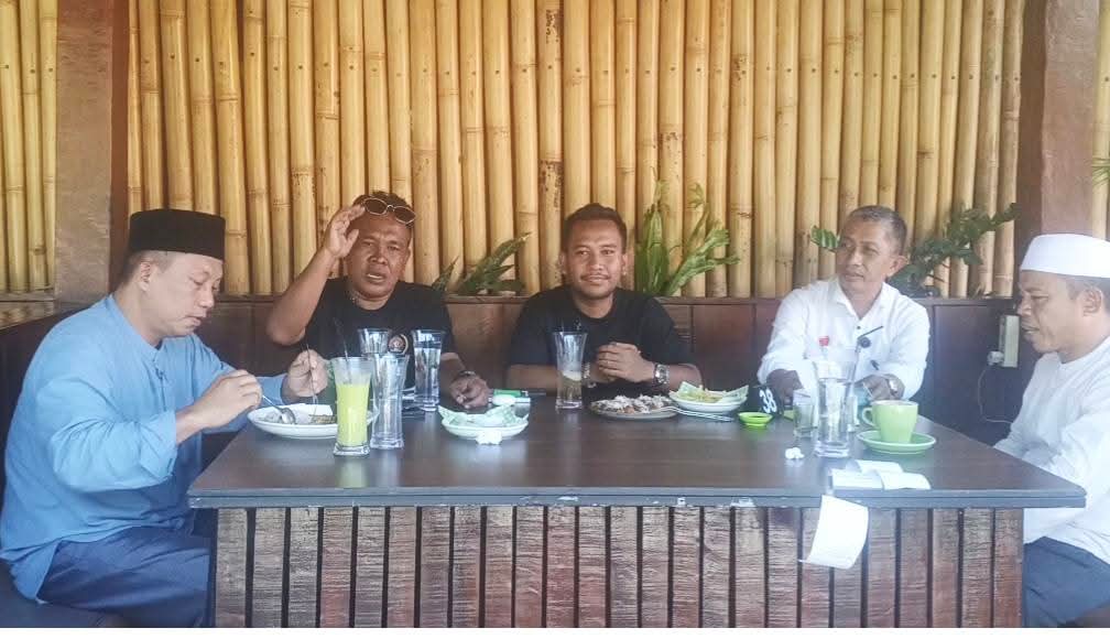 Berdiskusi Bersama Anggota DPRD Kabupaten Langkat Matthew Diemas Bastanta Sinulingga (KELANA), Bahas Aspirasi dan Pembangunan Daerah.