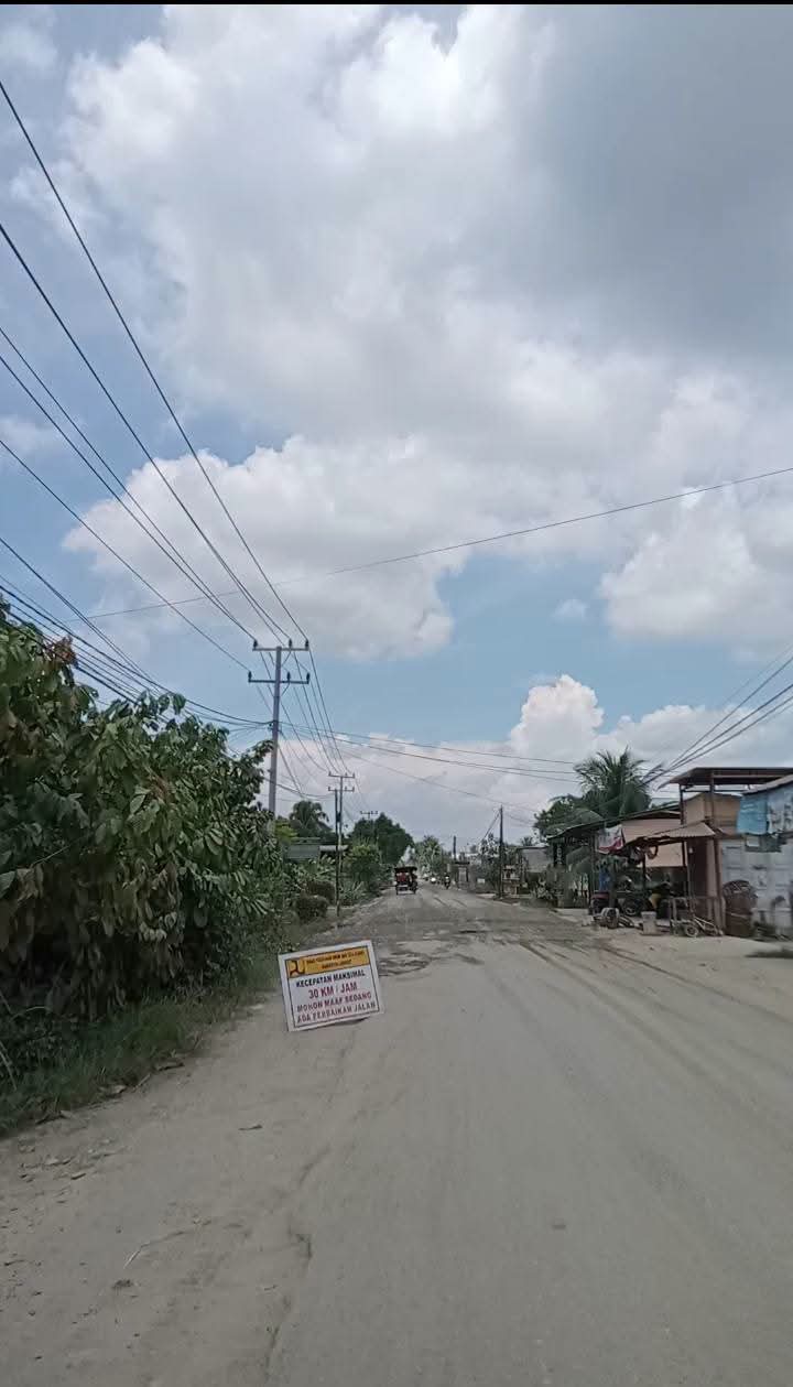 Proyek Pengaspalan Jalan Kampung Nangka Mulai Dikerjakan, Tingkatkan Akses Infrastruktur di Kecamatan Secanggang.
