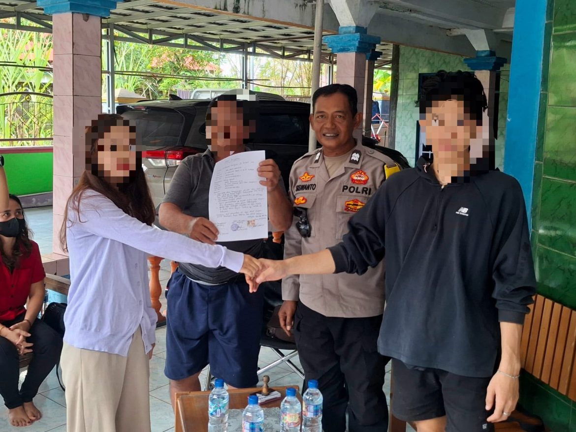 Bhabinkamtibmas Polsek Pahandut Selesaikan Perselisihan Warga Melalui Problem Solving
