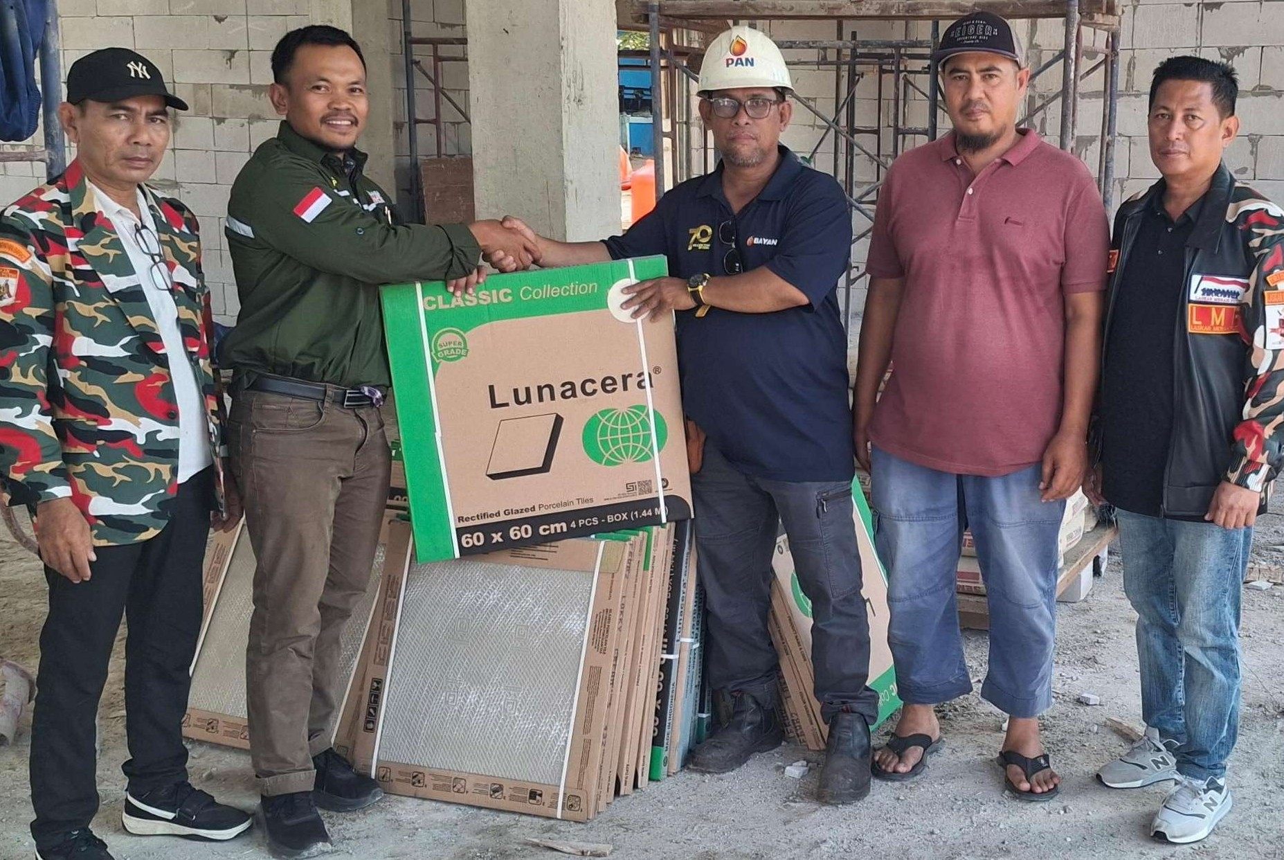 PT WAHANA PRIMA SEJATI GANDENG LASKAR MERAH PUTIH KONTRIBUSI PEMBANGUNAN MASJID