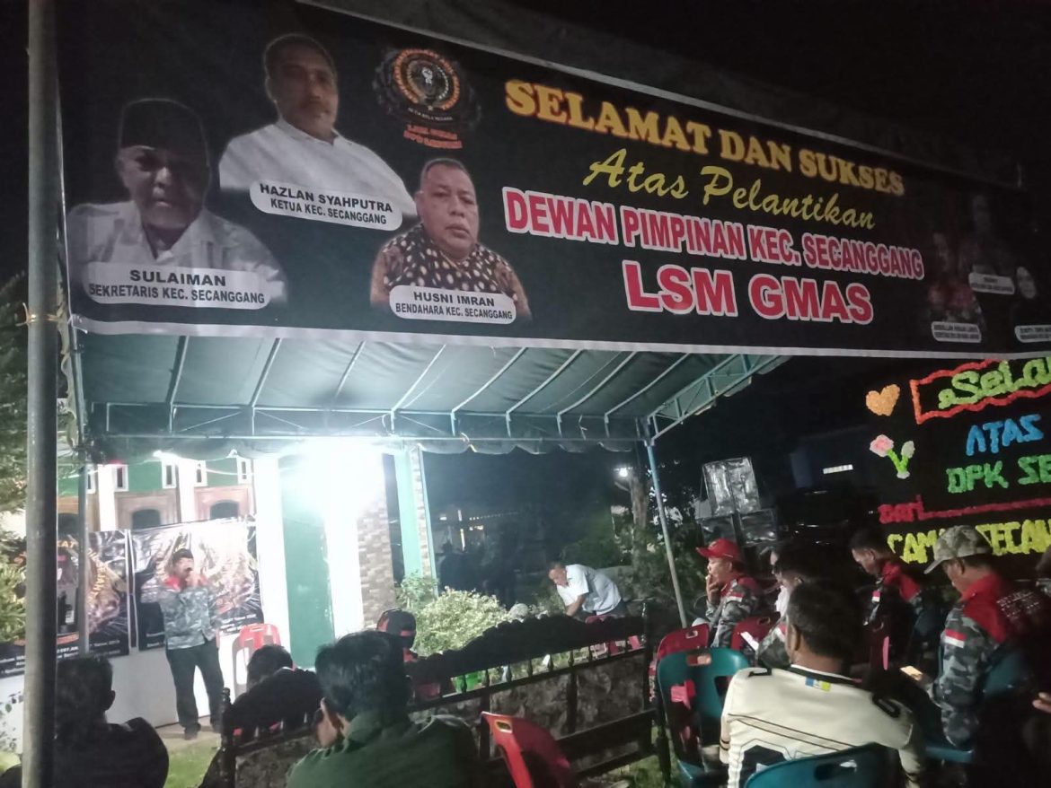 Bhabinkamtibmas Desa Secanggang Hadiri Pelantikan DPK LSM GMAS, Perkuat Sinergitas Dengan Unsur Muspika Dan Media.