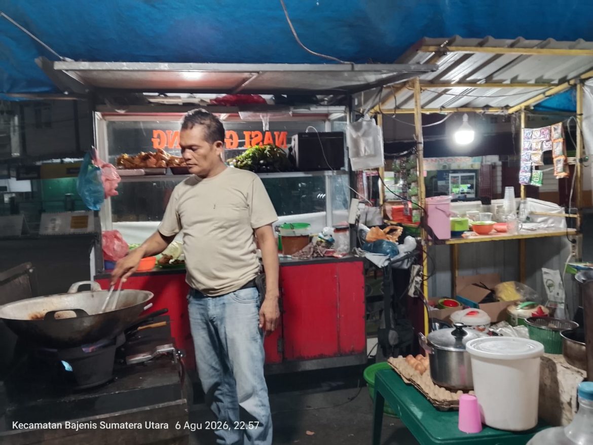 Ayam Penyet Bang Cendol, Murah Rasanya Juara!