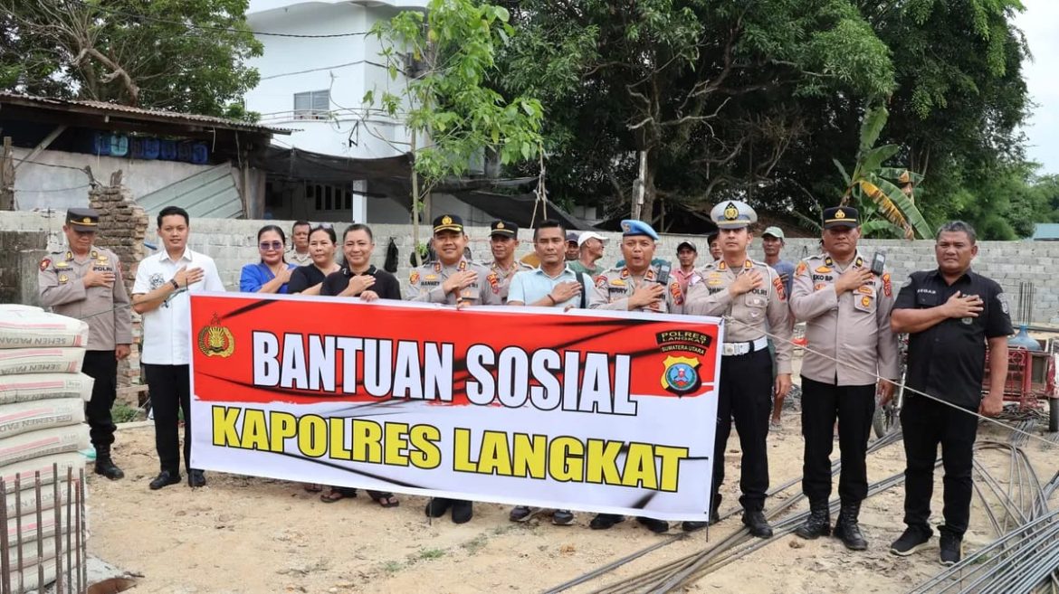Kapolres Langkat Salurkan Bantuan 100 Sak Semen untuk Pembangunan Gereja GPdI.