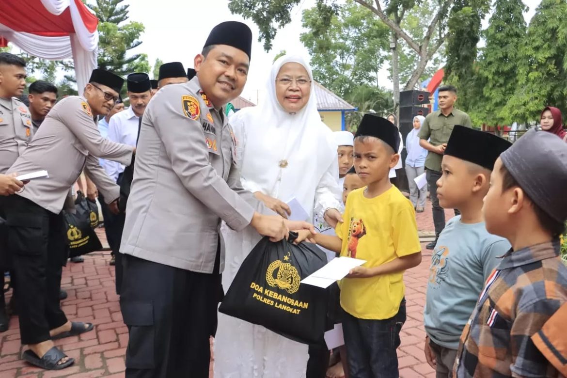 Polres Langkat Gelar Doa Kebangsaan Lintas Agama, Perkuat Persatuan untuk Langkat Rukun dan Damai.